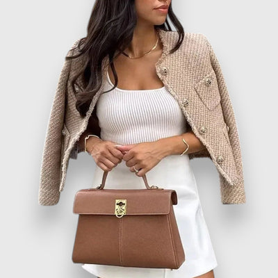 Kiriane – Transition Jacket with Timeless Silhouette