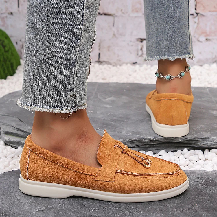 Saskia™ | Elegant Moccasins