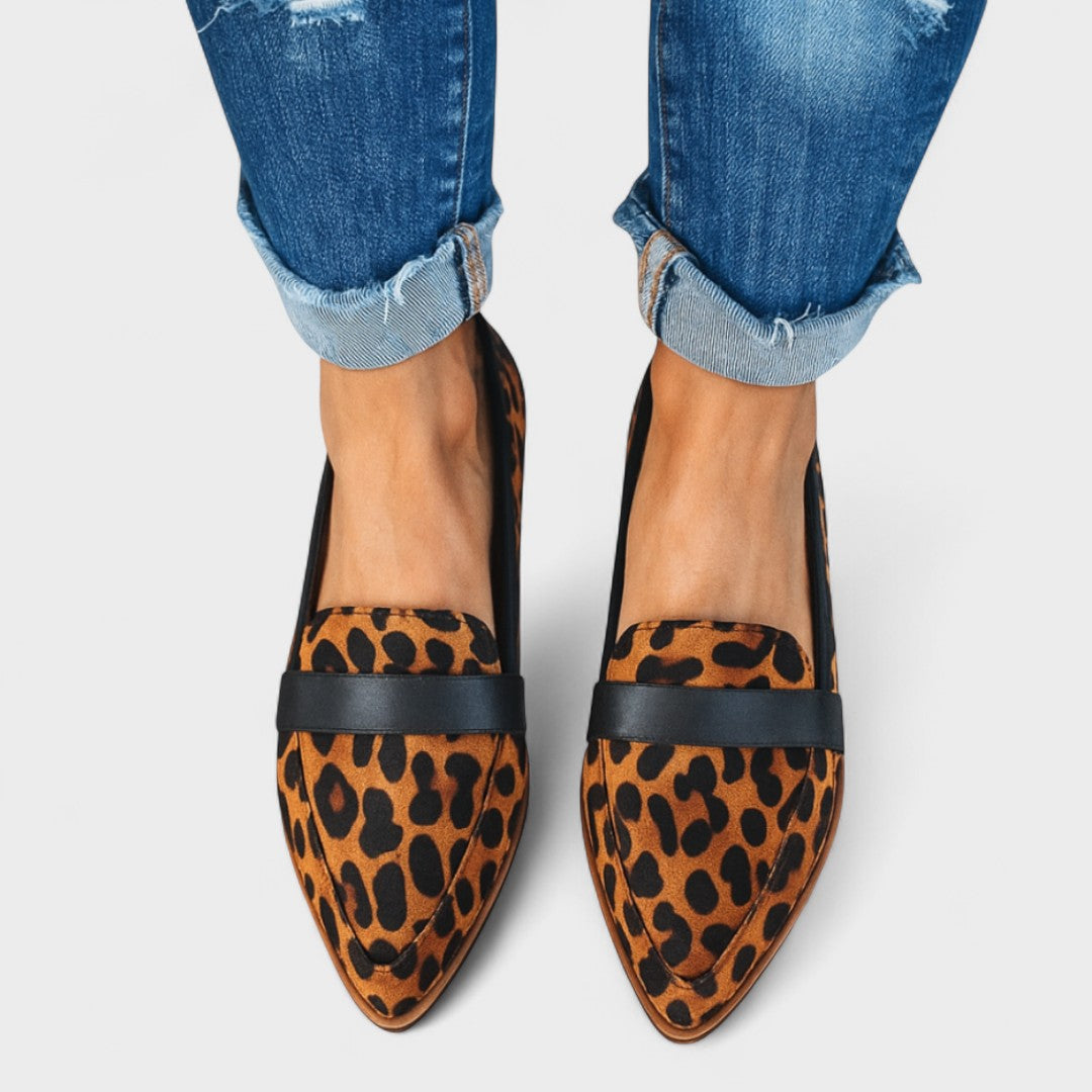 Mary - Suede Moccasins