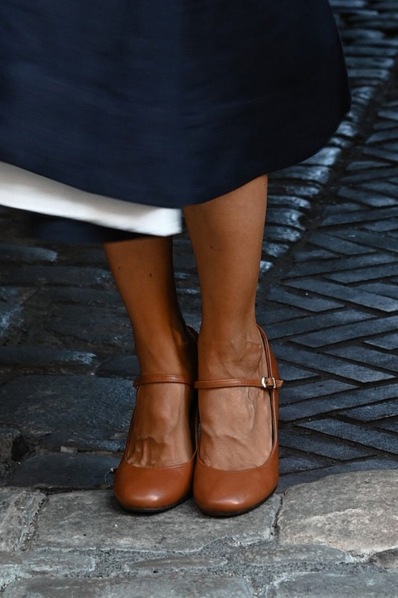 Elizabeth | Soft Leather Sandals – Everyday Comfort