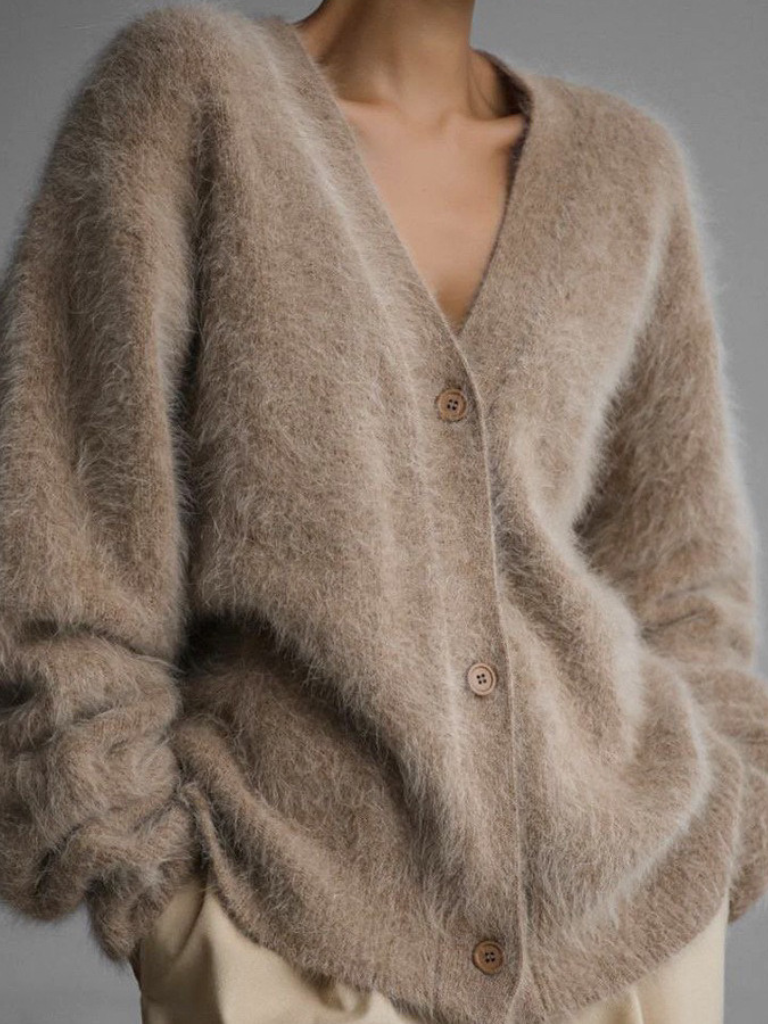 Celeste™ – Luxe Fuzzy Embrace Cardigan