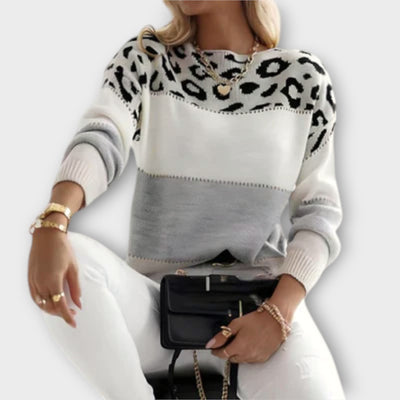 Kay - Casual Leopard Sweater