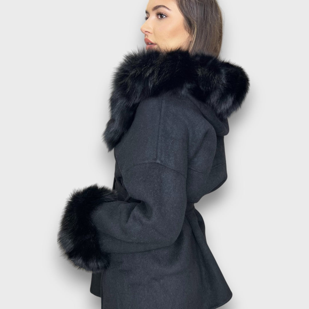 Cartelle – Cashmere Coat with Hood and Fur Details