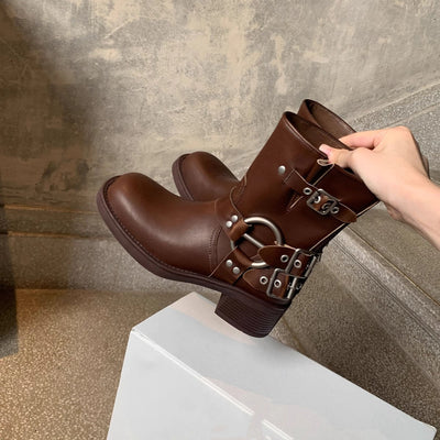 Monique – Classic Boots