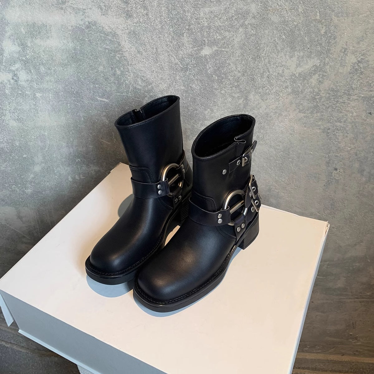 Monique – Classic Boots