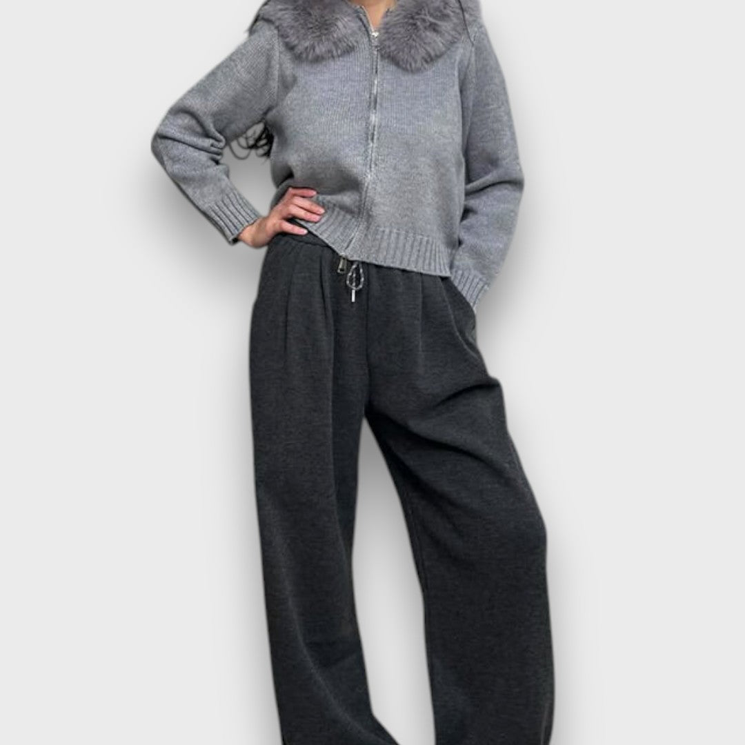 Alisanne – Zip-Up Knit Jacket with Faux Fur Collar