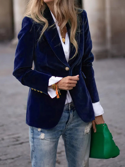 Luna™ – Slim Velvet Blazer of Elegance