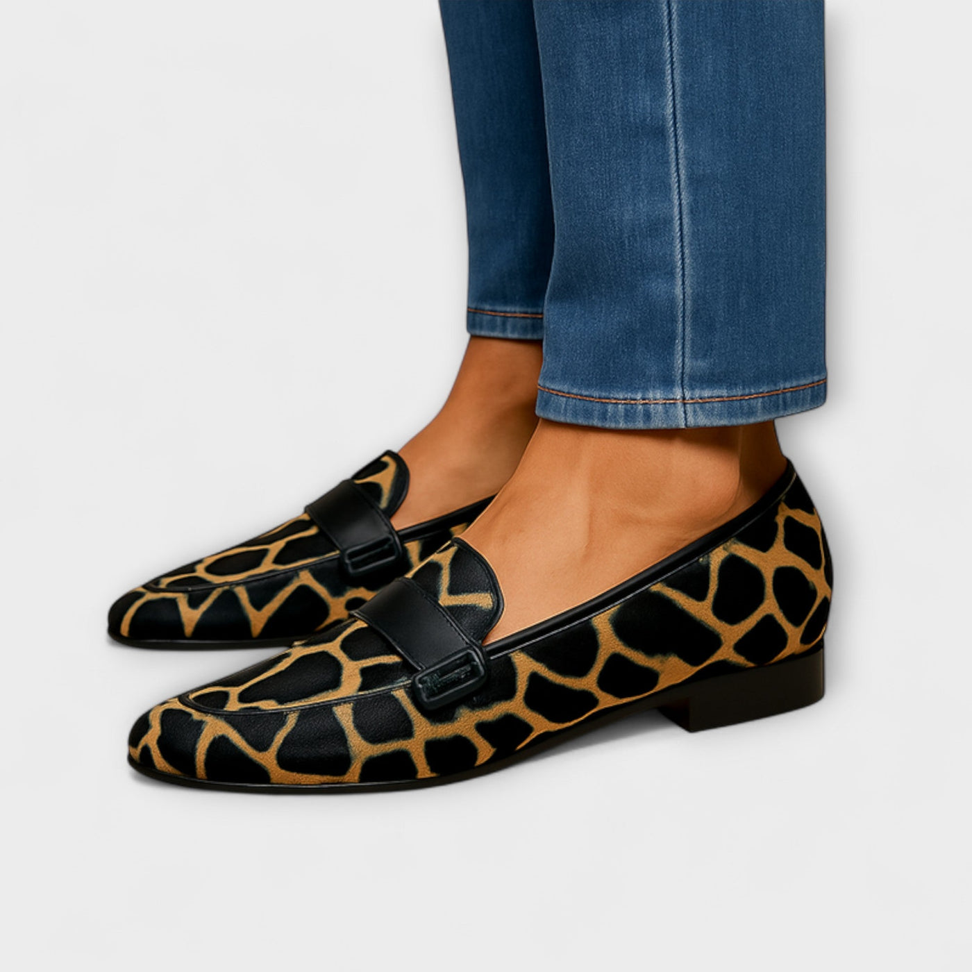 Sophie - Chic Leopard Loafers