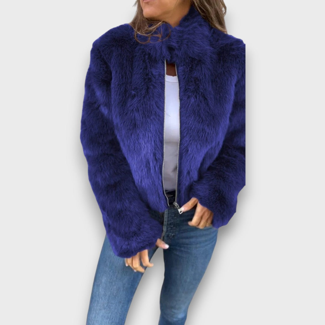 Veyla - Elegant Short Jacket