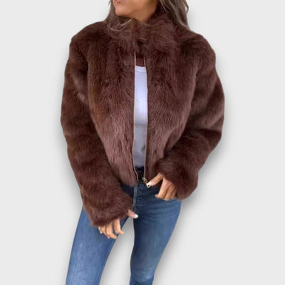 Veyla - Elegant Short Jacket